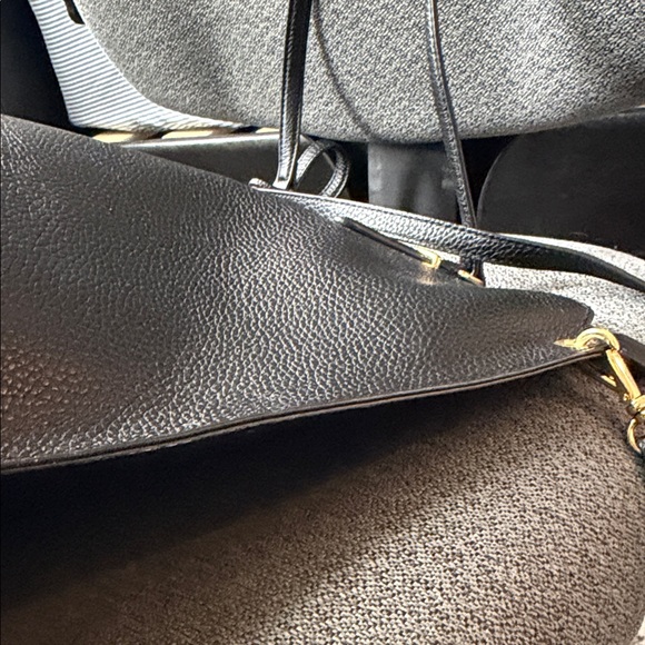 Lauren Ralph Lauren Black Leather Tote Bag – Like New - Picture 11 of 17
